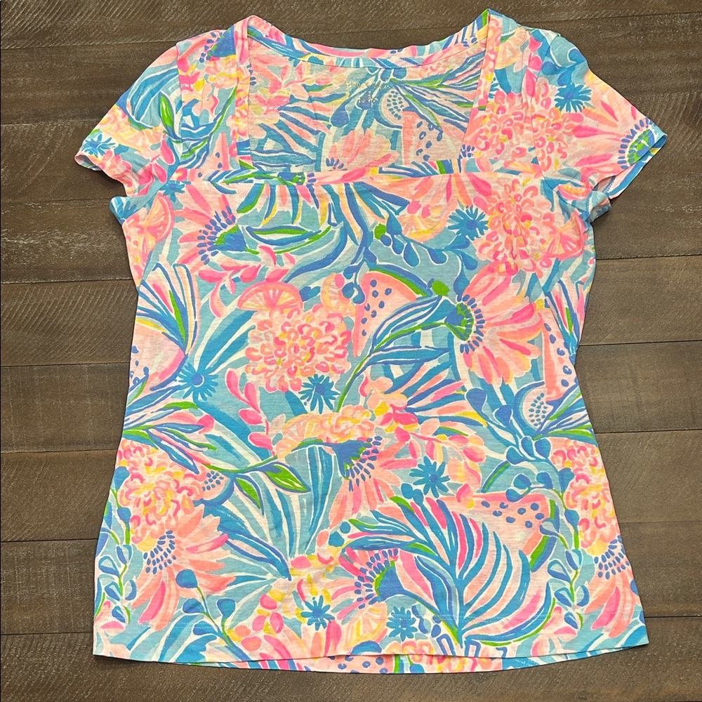 Lilly Pulitzer Vibrant Floral Short Sleeve Tee